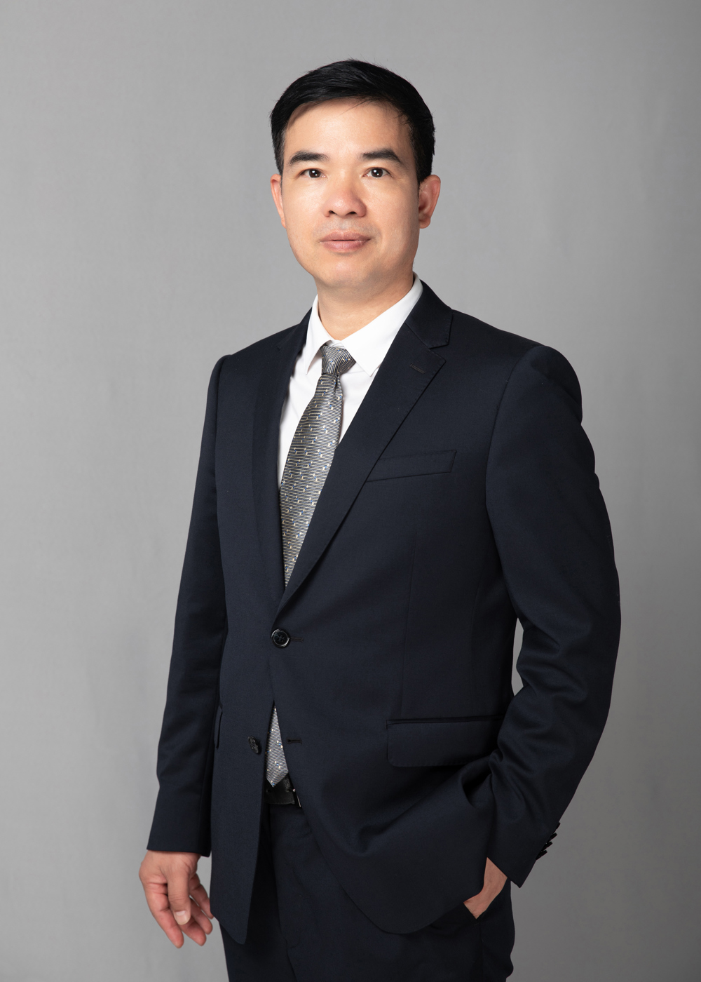 正高级教师 赵彦鸿