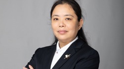 高级讲师 周莹